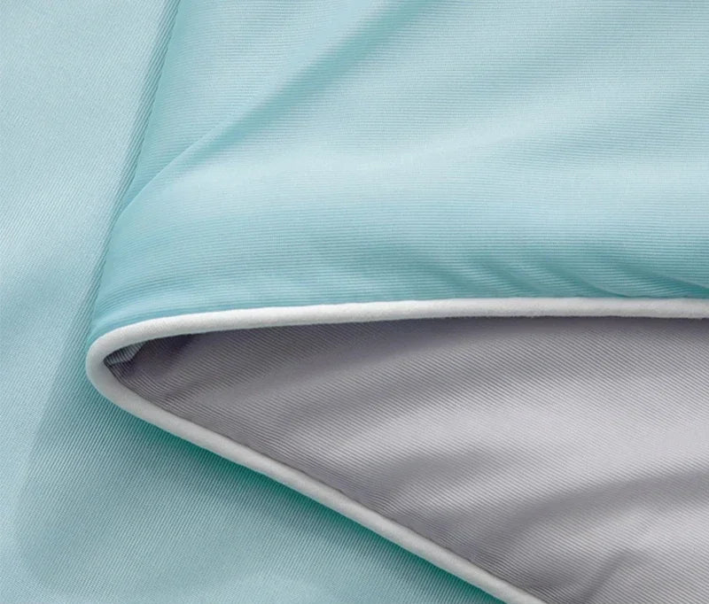 Lightweight Cooling Blanket